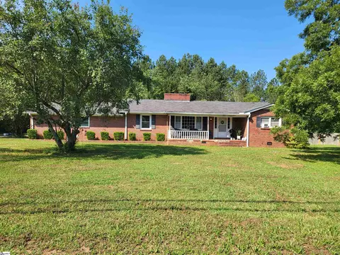 726 S Jonesville Hwy, Jonesville, SC 29353