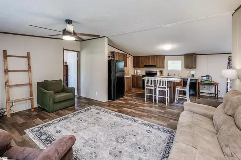 1024 Tornado Rd, Honea Path, SC 29654 photo 3