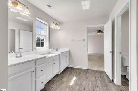 Entry Way - 10 Wiltshire Cir, Easley, SC 29642 photo 5 of 5