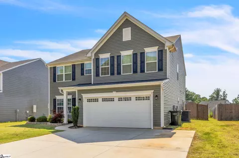 Exterior - 10 Wiltshire Cir, Easley, SC 29642 photo 2 of 3