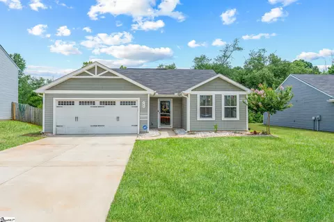 140 Barrington Creek Rd, Piedmont, SC 29673