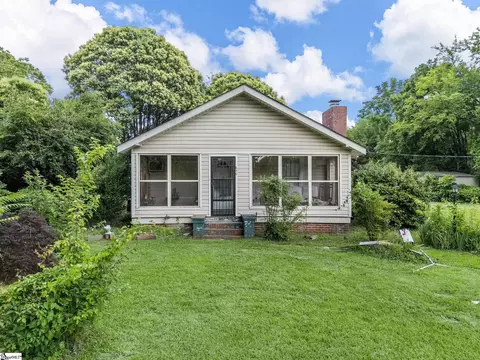 640 Spring St, Spartanburg, SC 29301