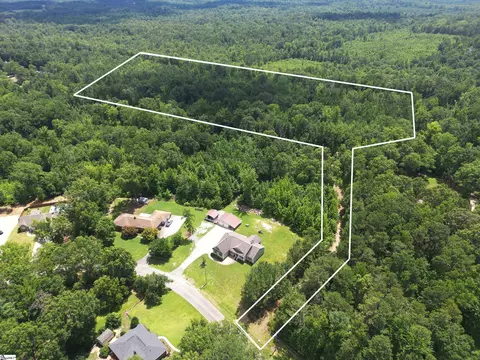 00 Woodbluff Rd, Laurens, SC 29360