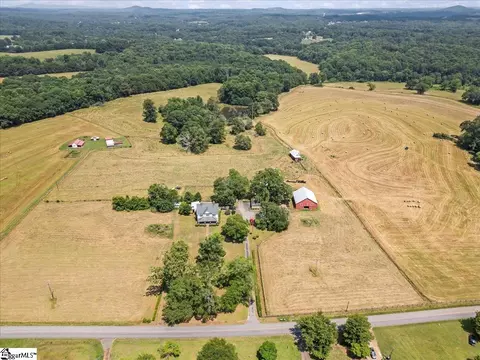 149 Roanoke Rd, Liberty, SC 29657 photo 9