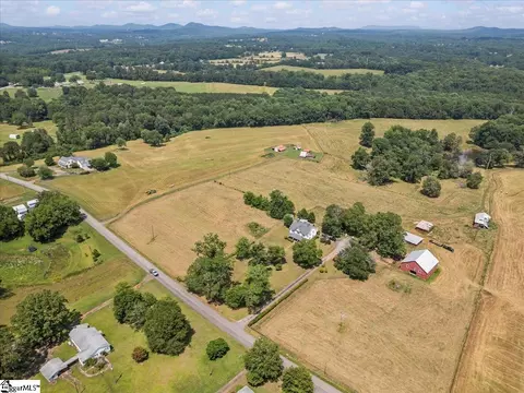 149 Roanoke Rd, Liberty, SC 29657 photo 7