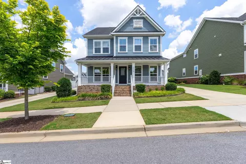 210 Alister Dr, Greenville, SC 29607