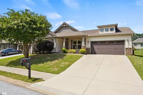 239 Applehill Way, Simpsonville, SC 29681