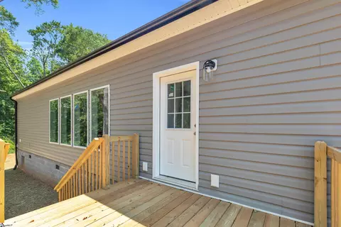 104 Joseph Dr, Starr, SC 29684 photo 24