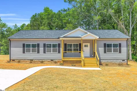 104 Joseph Dr, Starr, SC 29684
