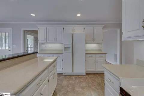 Kitchen - 10 March Winds Ct, Greer, SC 29650 photo 6 of 6