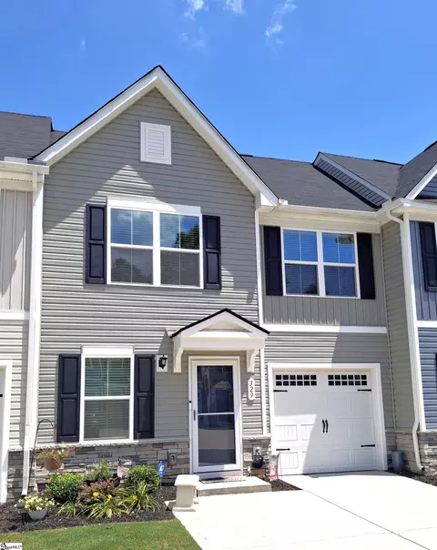 329 Kensley Dr, Greenville, SC 29617