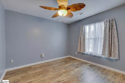 27 Enoree View Dr, Greer, SC 29650 photo 21