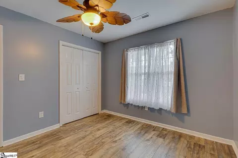 27 Enoree View Dr, Greer, SC 29650 photo 24