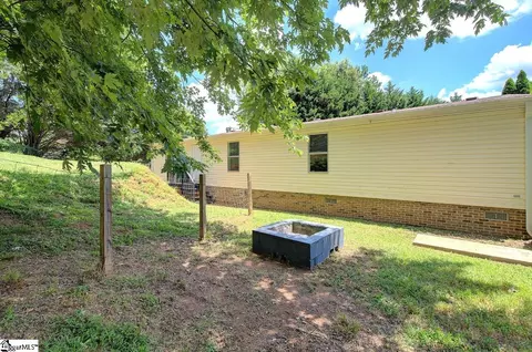 223 Applehill Rd, Easley, SC 29642 photo 5