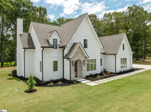 748 Garrison Rd, Pelzer, SC 29669 photo 3