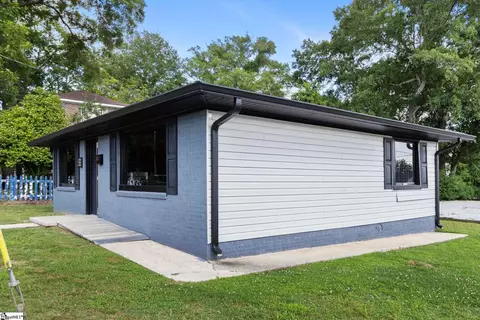 Other - 327 W Main St, Clinton, SC 29325 photo 2 of 12