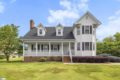 107 Barrington Ct, Easley, SC 29642