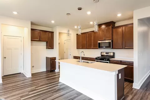 Kitchen - 364 Pewter Cir, Simpsonville, SC 29680 photo 1 of 2