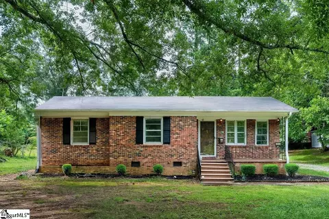 210 Catawba St, Union, SC 29379