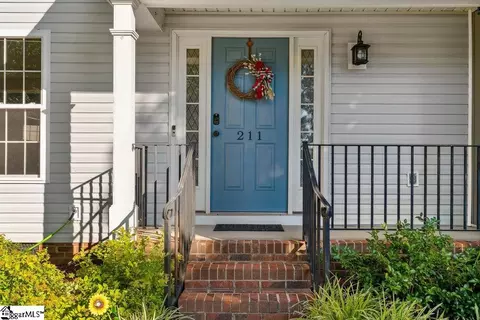 Exterior - 211 Highgate Cir, Greer, SC 29650 photo 2 of 8