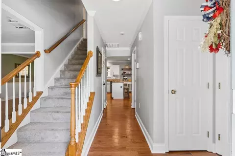 Entry Way - 211 Highgate Cir, Greer, SC 29650 photo 1 of 5