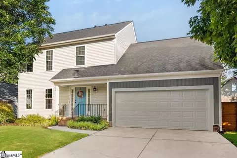 211 Highgate Cir, Greer, SC 29650