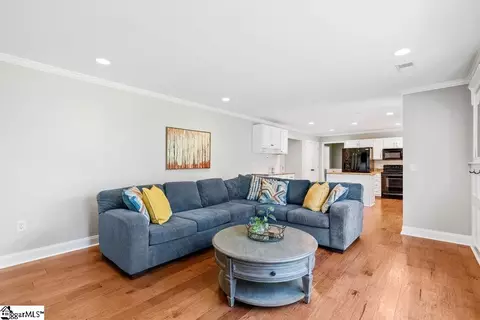Living - 211 Highgate Cir, Greer, SC 29650 photo 1 of 5