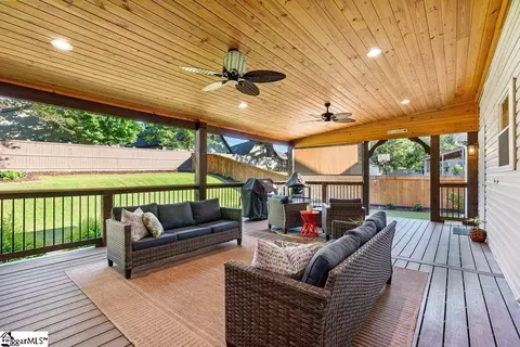 Exterior - 211 Highgate Cir, Greer, SC 29650 photo 5 of 8