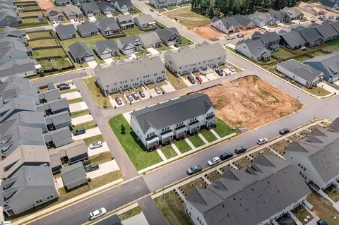 View/Area - 39 Leander Dr, Greer, SC 29651 photo 1 of 3