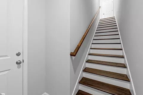 Entry Way - 39 Leander Dr, Greer, SC 29651 photo 3 of 3
