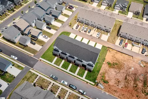 View/Area - 39 Leander Dr, Greer, SC 29651 photo 2 of 3