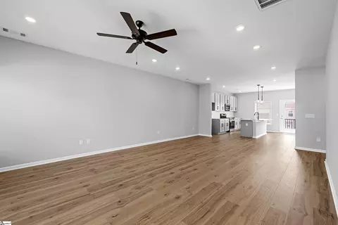 Living - 39 Leander Dr, Greer, SC 29651 photo 1 of 2