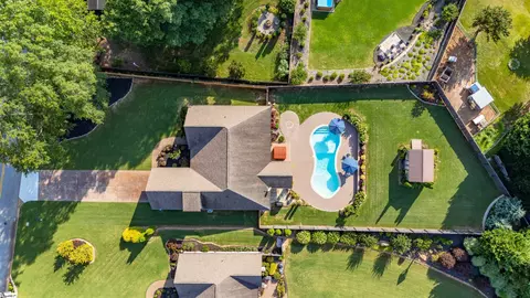 2444 Poole Rd, Greer, SC 29651 photo 5