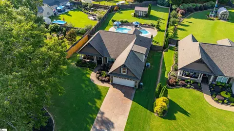 2444 Poole Rd, Greer, SC 29651 photo 3