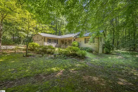 144 Beechwood Dr, Columbus, NC 28722