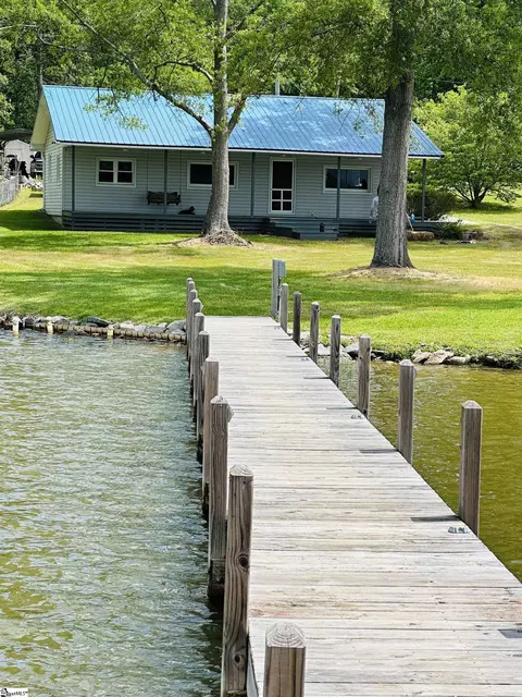 276 Lorretta Ln, Waterloo, SC 29384