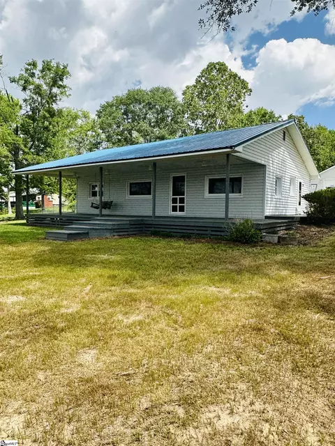 Exterior - 276 Lorretta Ln, Waterloo, SC 29384 photo 5 of 8