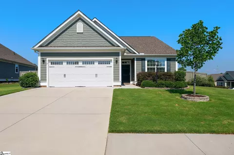 2 Octavia Rd, Taylors, SC 29687