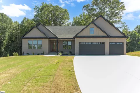 11555 New Cut Rd, Campobello, SC 29322