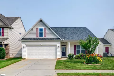 10 Mcfadden Dr, Simpsonville, SC 29680