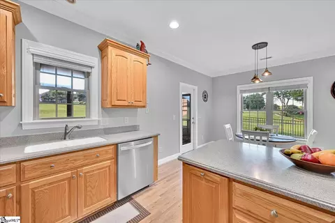 215 Killarney Way, Easley, SC 29642 photo 13