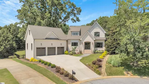 302 Capri Ct, Greenville, SC 29609
