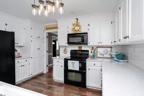 Kitchen - 310 Water Mill Rd, Greer, SC 29650 photo 2 of 2