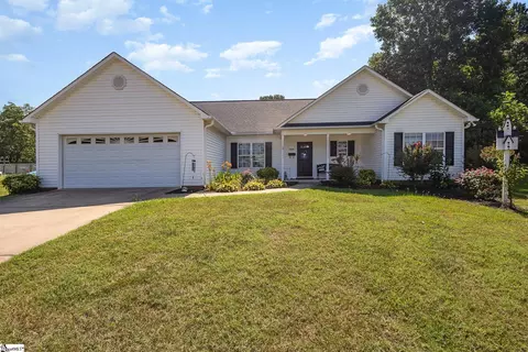 Exterior - 183 Eagle Ridge Dr, Chesnee, SC 29323 photo 2 of 8
