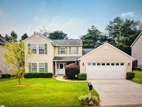 201 Summitbluff Dr, Greenville, SC 29617
