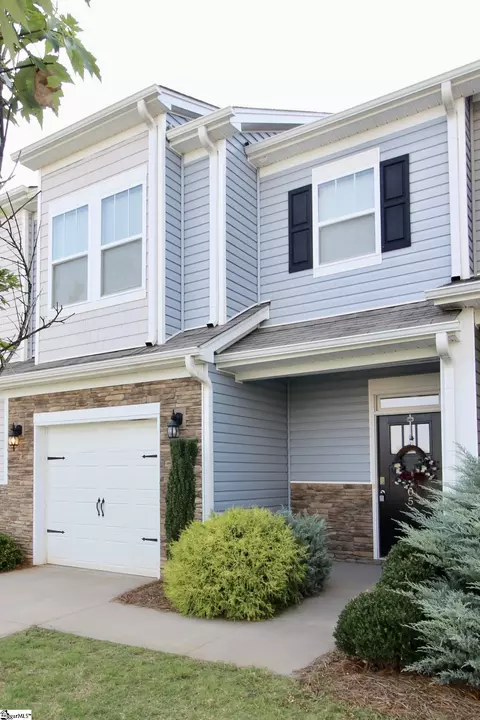 305 Yellow Fox Rd, Greer, SC 29651