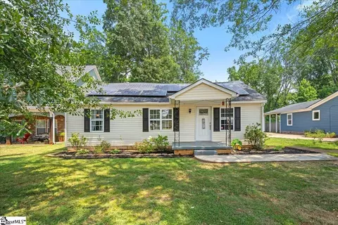 420 Cox St, Simpsonville, SC 29681