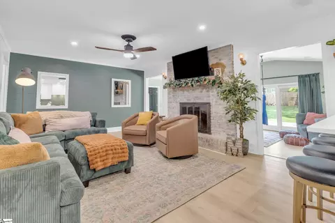 112 Terrence Ct, Greer, SC 29650 photo 7