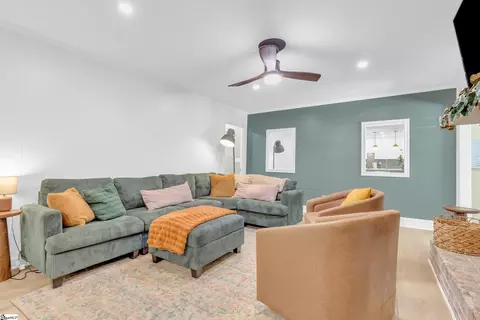 112 Terrence Ct, Greer, SC 29650 photo 8