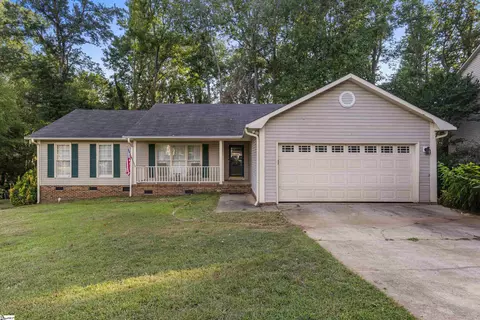 11 Mcbee Chapel Rd, Mauldin, SC 29662